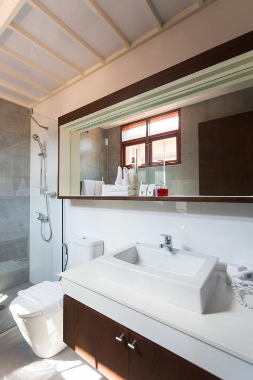 Amatapura Beachfront Villa 15, Sha Certified 班奥南矛 外观 照片