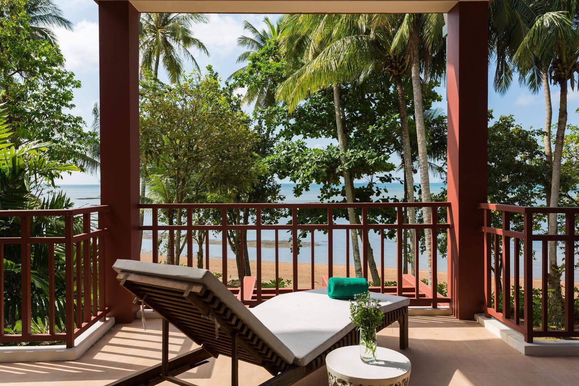 Amatapura Beachfront Villa 15, Sha Certified 班奥南矛 外观 照片